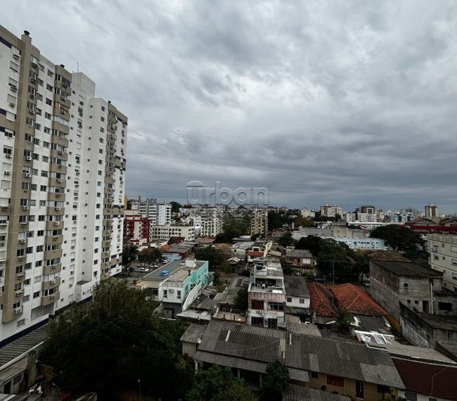 Apartamento com 58m², 2 quartos, 2 vagas, no bairro Santana em Porto Alegre