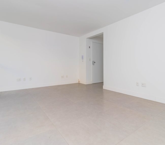 Apartamento Garden com 77m², 1 quarto, 1 suíte, 1 vaga, no bairro Passo da Areia em Porto Alegre