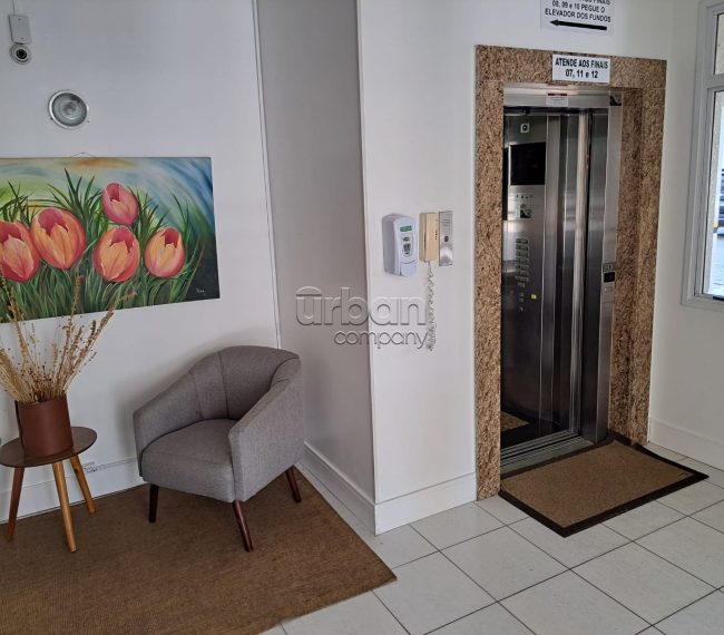 Apartamento com 70m², 3 quartos, 1 suíte, 1 vaga, no bairro Partenon em Porto Alegre