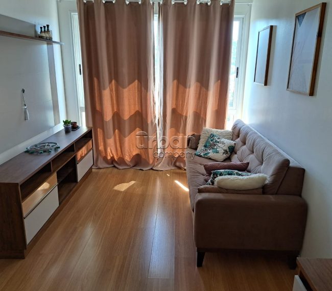 Apartamento com 70m², 3 quartos, 1 suíte, 1 vaga, no bairro Partenon em Porto Alegre