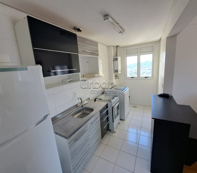 Apartamento com 70m², 3 quartos, 1 suíte, 1 vaga, no bairro Partenon em Porto Alegre