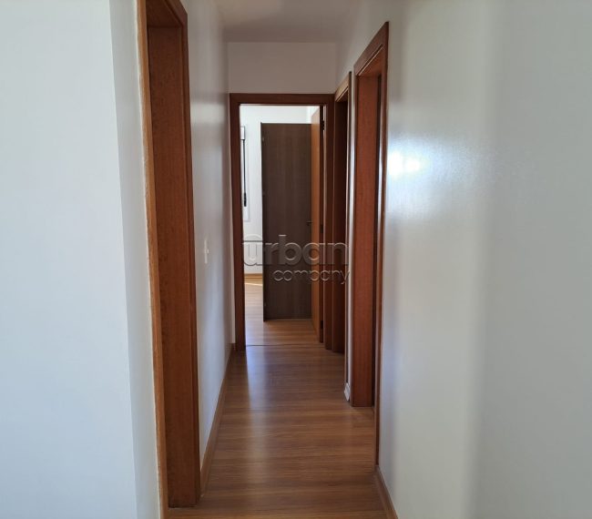 Apartamento com 70m², 3 quartos, 1 suíte, 1 vaga, no bairro Partenon em Porto Alegre