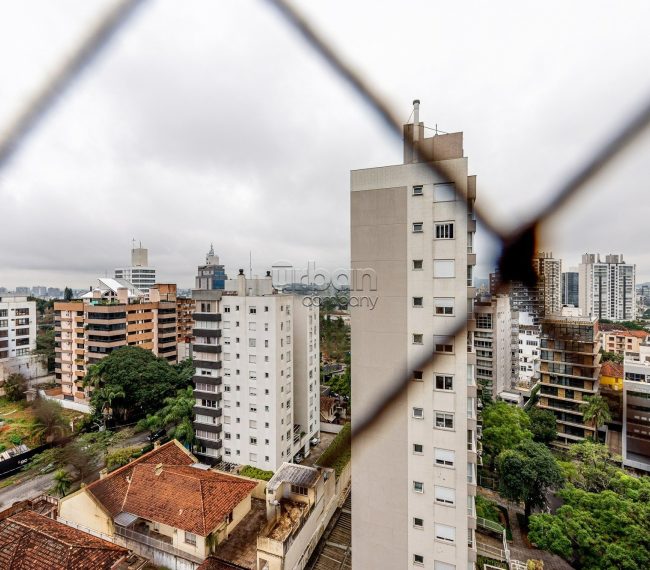 Apartamento com 123m², 3 quartos, 1 suíte, 3 vagas, no bairro Três Figueiras em Porto Alegre