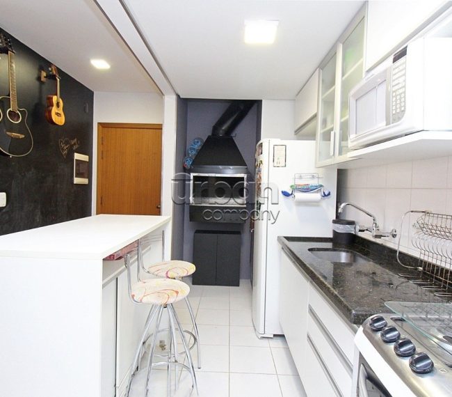 Apartamento com 64m², 2 quartos, 2 vagas, no bairro Partenon em Porto Alegre