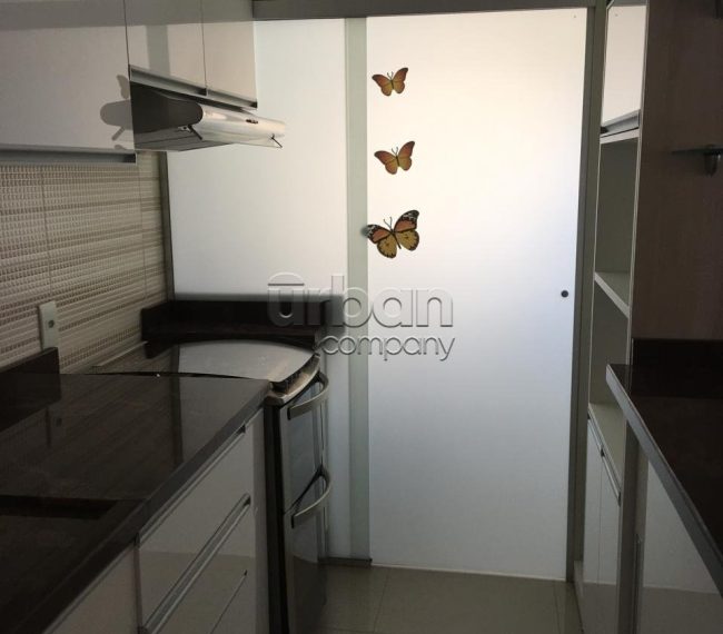 Apartamento com 92m², 3 quartos, 1 suíte, 2 vagas, no bairro São Sebastião em Porto Alegre