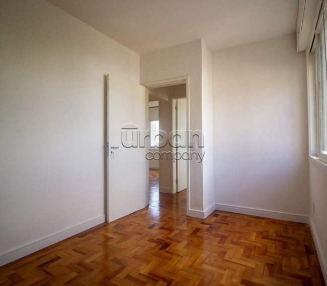 Apartamento com 95m², 3 quartos, 1 suíte, 2 vagas, no bairro Bela Vista em Porto Alegre