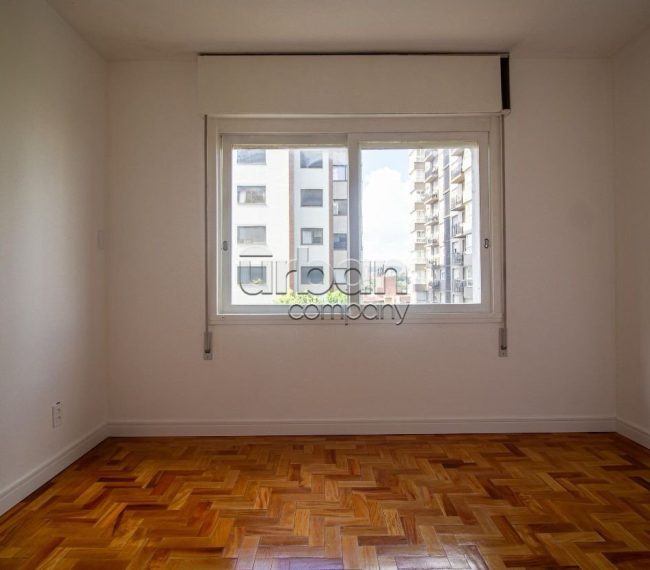 Apartamento com 95m², 3 quartos, 1 suíte, 2 vagas, no bairro Bela Vista em Porto Alegre