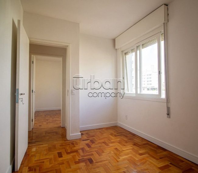 Apartamento com 95m², 3 quartos, 1 suíte, 2 vagas, no bairro Bela Vista em Porto Alegre