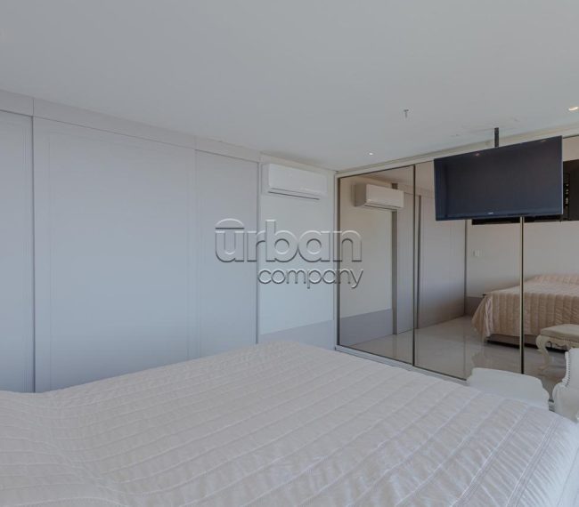 Apartamento Duplex com 150m², 3 quartos, 1 suíte, 1 vaga, no bairro Três Figueiras em Porto Alegre