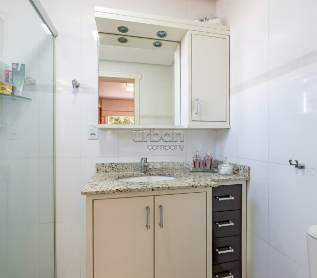 Apartamento com 73m², 2 quartos, 1 suíte, 2 vagas, no bairro Jardim Botânico em Porto Alegre