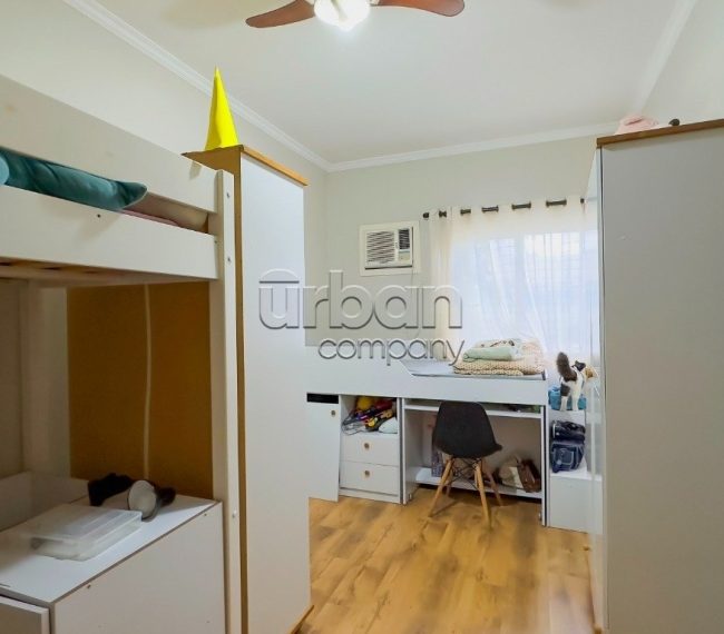 Casa em Condomínio com 204m², 3 quartos, 1 suíte, 3 vagas, no bairro Ecoville em Porto Alegre