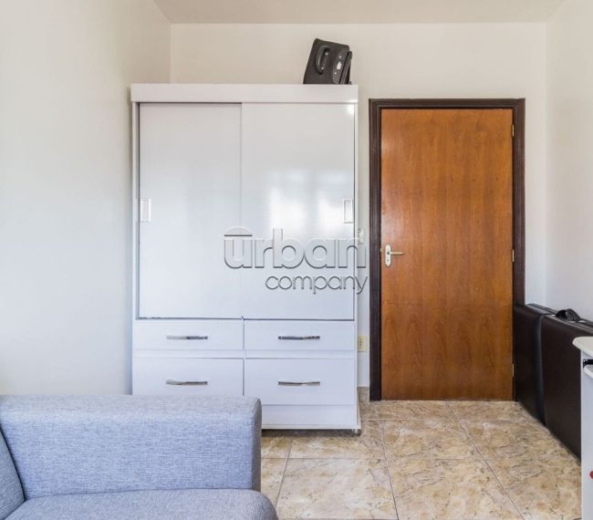 Casa com 104m², 3 quartos, 1 suíte, 3 vagas, no bairro Jardim Sabará em Porto Alegre