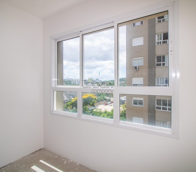 Apartamento com 54m², 2 quartos, 1 vaga, no bairro Central Parque em Porto Alegre