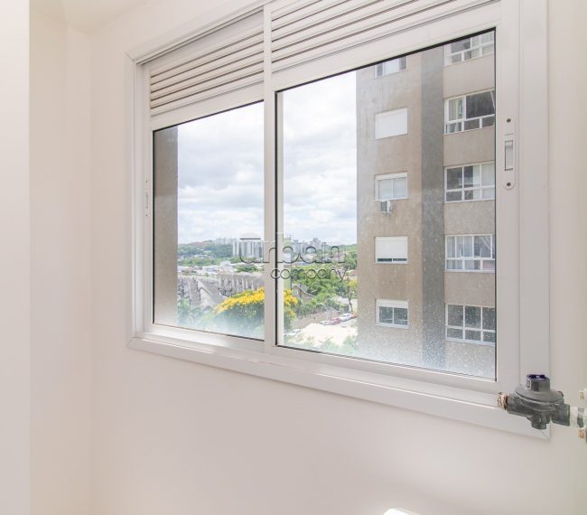 Apartamento com 54m², 2 quartos, 1 vaga, no bairro Central Parque em Porto Alegre