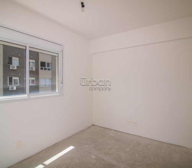 Apartamento com 54m², 2 quartos, 1 vaga, no bairro Central Parque em Porto Alegre