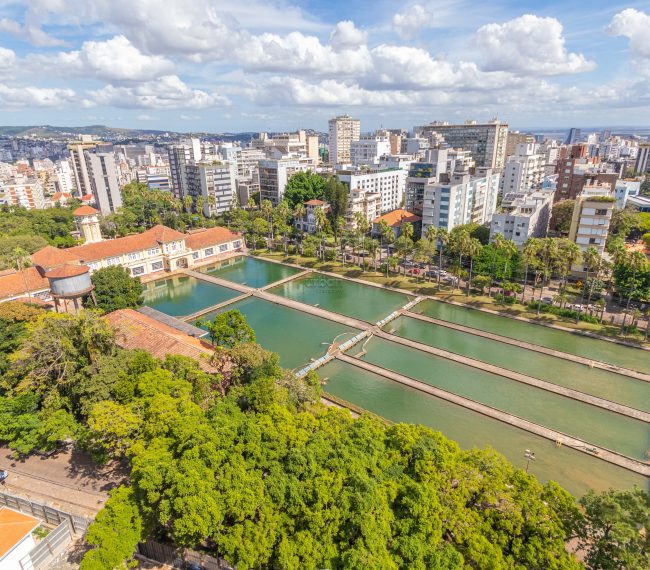 Cobertura com 760m², 3 quartos, 3 suítes, 8 vagas, no bairro Moinhos de Vento em Porto Alegre