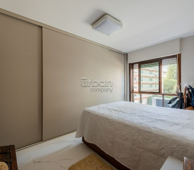 Apartamento com 121m², 2 quartos, 1 suíte, 1 vaga, no bairro Moinhos de Vento em Porto Alegre