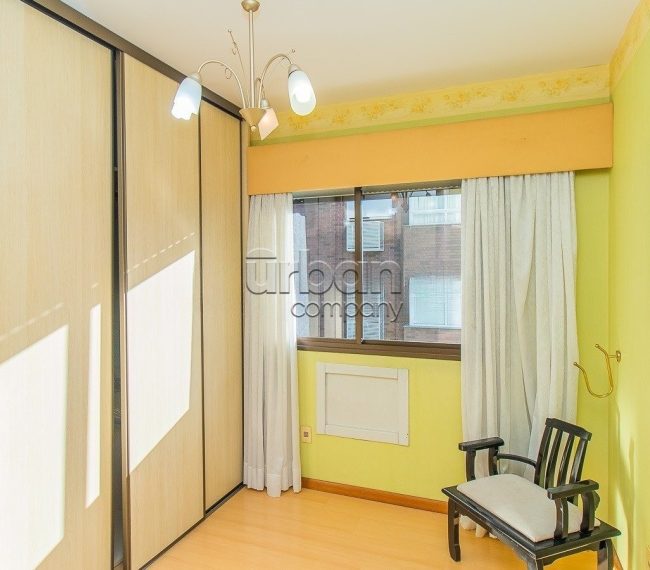 Apartamento com 118m², 3 quartos, 1 suíte, 2 vagas, no bairro Jardim Botânico em Porto Alegre