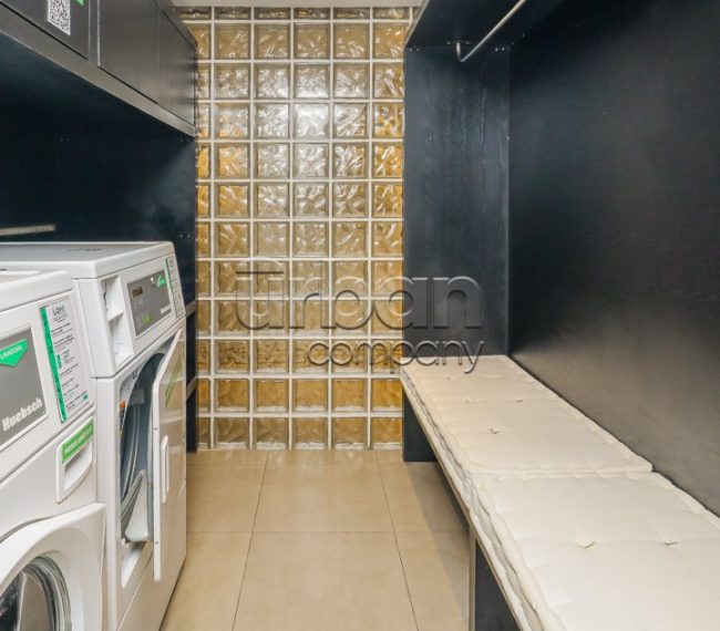 Apartamento com 57m², 1 quarto, 1 suíte, 1 vaga, no bairro Moinhos de Vento em Porto Alegre