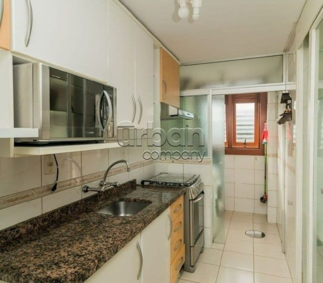 Apartamento com 55m², 2 quartos, 1 vaga, no bairro Passo da Areia em Porto Alegre