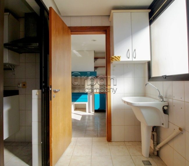 Apartamento com 107m², 3 quartos, 1 suíte, 2 vagas, no bairro Higienópolis em Porto Alegre