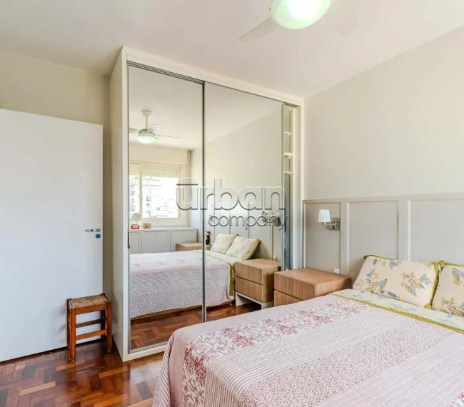 Apartamento com 89m², 3 quartos, 1 suíte, 1 vaga, no bairro Santana em Porto Alegre