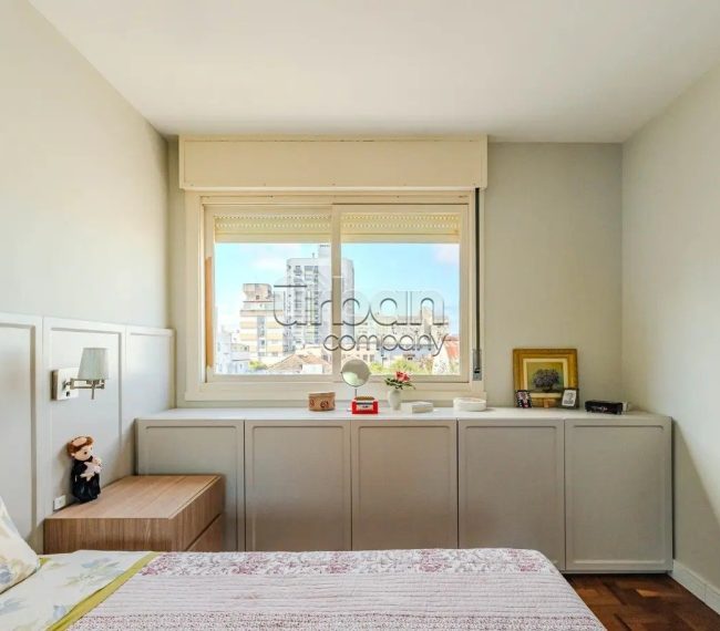 Apartamento com 89m², 3 quartos, 1 suíte, 1 vaga, no bairro Santana em Porto Alegre