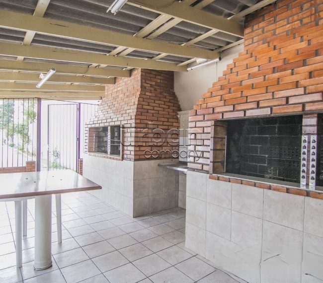 Apartamento com 75m², 3 quartos, 1 vaga, no bairro Passo da Areia em Porto Alegre