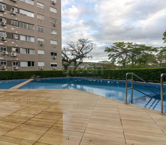 Apartamento com 74m², 3 quartos, 1 suíte, 1 vaga, no bairro Teresópolis em Porto Alegre