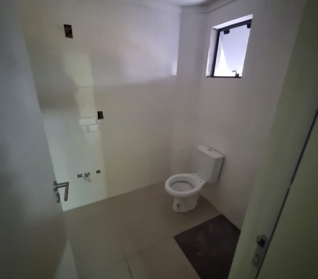 Casa com 120m², 3 quartos, 2 suítes, 2 vagas, no bairro Jardim Itu em Porto Alegre