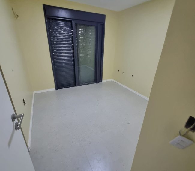 Casa com 120m², 3 quartos, 2 suítes, 2 vagas, no bairro Jardim Itu em Porto Alegre