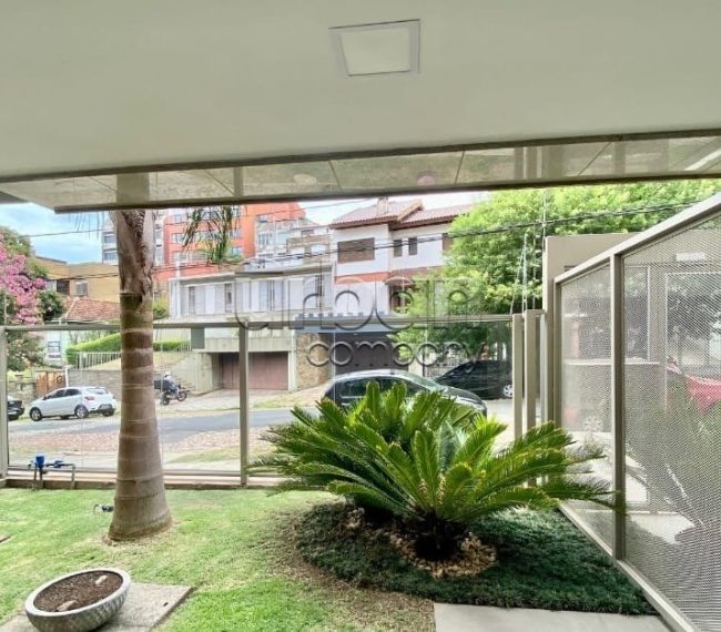 Apartamento com 68m², 2 quartos, 1 suíte, 1 vaga, no bairro Petrópolis em Porto Alegre