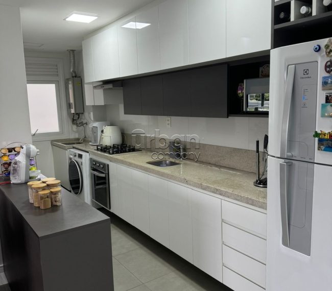 Apartamento com 80m², 3 quartos, 1 suíte, 1 vaga, no bairro São João em Porto Alegre