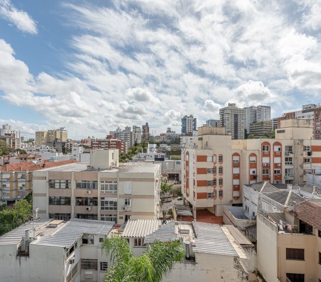 Cobertura com 172m², 2 quartos, 1 suíte, 2 vagas, no bairro Bela Vista em Porto Alegre