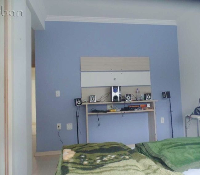 Apartamento com 119m², 3 quartos, 1 suíte, 1 vaga, no bairro Santana em Porto Alegre