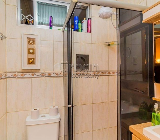 Apartamento com 47m², 2 quartos, 2 vagas, no bairro Passo da Areia em Porto Alegre