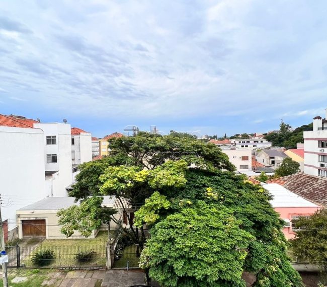 Apartamento com 41m², 1 quarto, 1 vaga, no bairro Passo da Areia em Porto Alegre