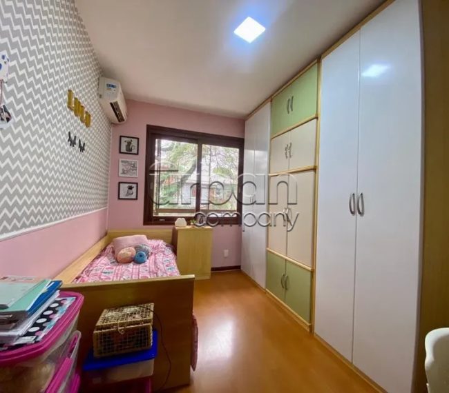 Apartamento com 74m², 2 quartos, 1 suíte, 1 vaga, no bairro Cristo Redentor em Porto Alegre