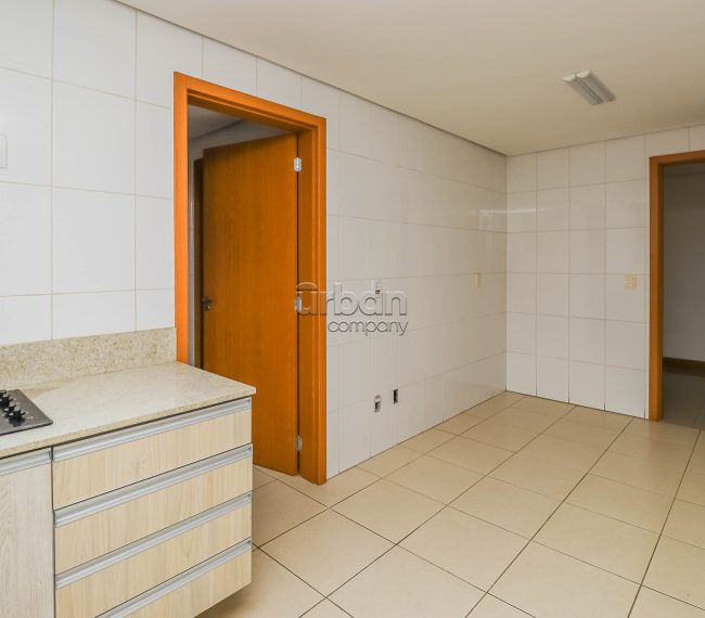 Apartamento com 152m², 3 quartos, 1 suíte, 2 vagas, no bairro Petrópolis em Porto Alegre