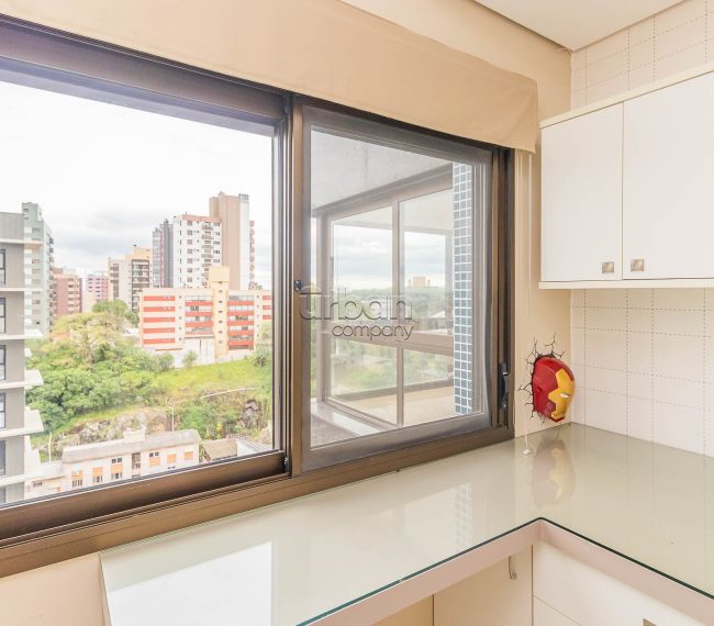 Apartamento com 125m², 3 quartos, 1 suíte, 2 vagas, no bairro Rio Branco em Porto Alegre