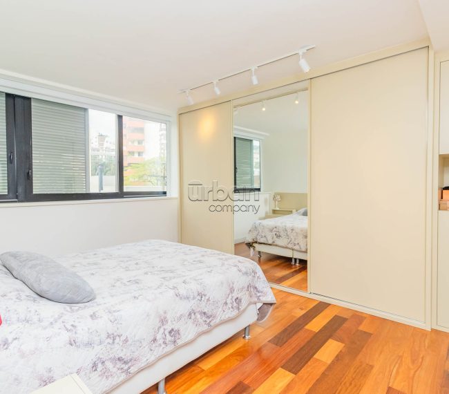 Apartamento Garden com 115m², 2 quartos, 1 suíte, 2 vagas, no bairro Auxiliadora em Porto Alegre