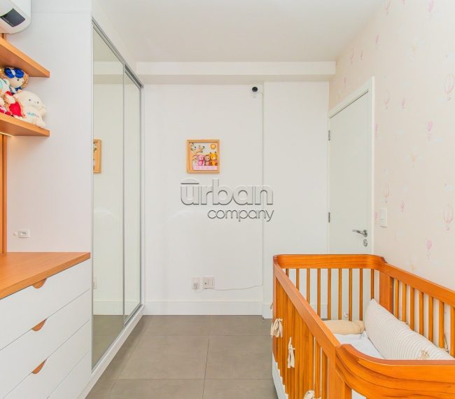 Apartamento com 76m², 2 quartos, 1 suíte, 2 vagas, no bairro Moinhos de Vento em Porto Alegre