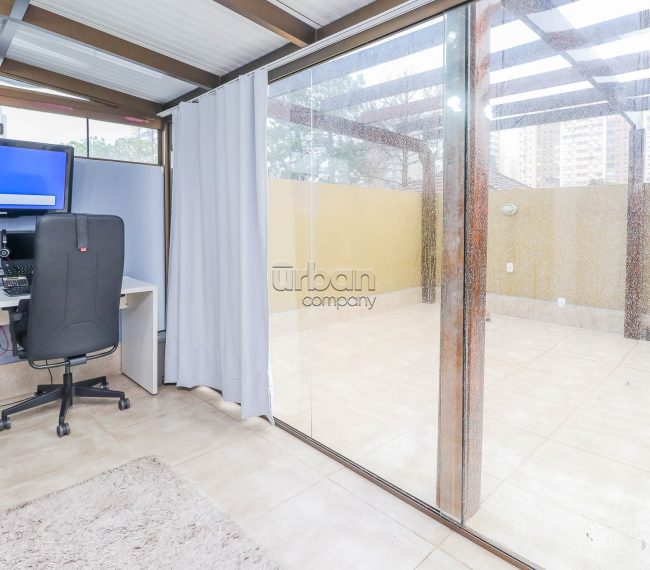 Apartamento Garden com 214m², 3 quartos, 1 suíte, 3 vagas, no bairro Boa Vista em Porto Alegre