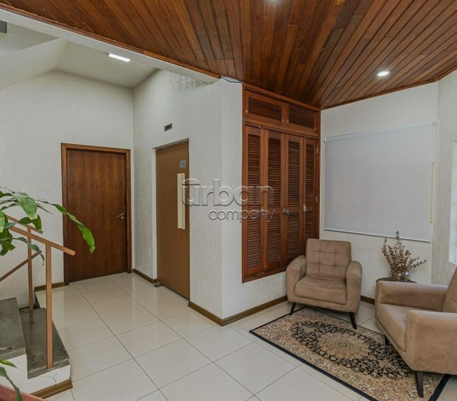 Apartamento com 98m², 3 quartos, 1 suíte, 2 vagas, no bairro Petrópolis em Porto Alegre