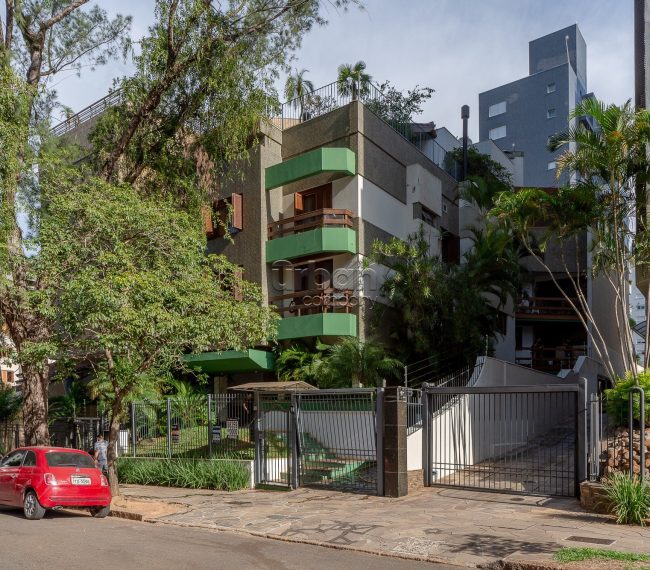 Cobertura com 244m², 3 quartos, 1 suíte, 2 vagas, no bairro Petrópolis em Porto Alegre