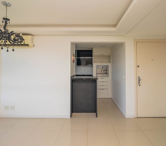 Apartamento com 70m², 2 quartos, 1 suíte, 1 vaga, no bairro Petrópolis em Porto Alegre