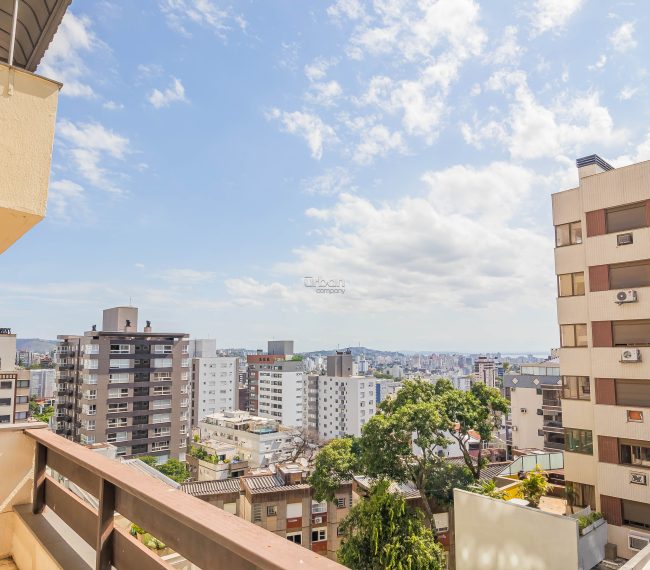 Apartamento com 154m², 3 quartos, 1 suíte, 3 vagas, no bairro Bela Vista em Porto Alegre