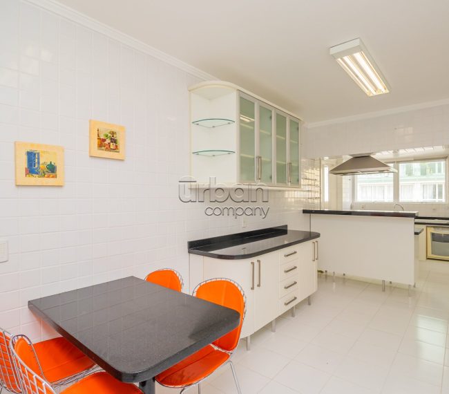 Apartamento com 190m², 3 quartos, 3 vagas, no bairro Higienópolis em Porto Alegre