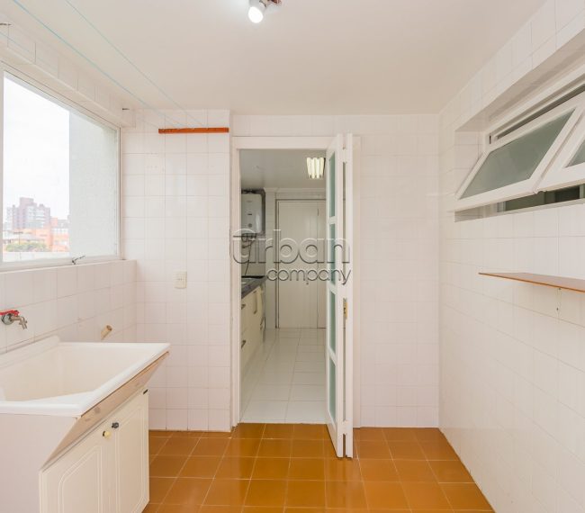 Apartamento com 190m², 3 quartos, 3 vagas, no bairro Higienópolis em Porto Alegre