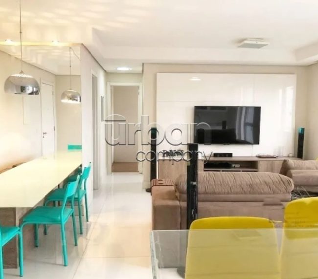 Apartamento com 72m², 2 quartos, 1 suíte, 1 vaga, no bairro Jardim Itu-sabará em Porto Alegre